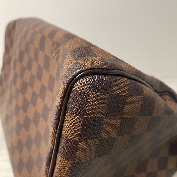 Authentic Louis Vuitton Speedy 30 Damier Ebene - Picture 6 of 17